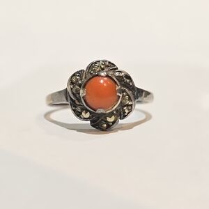 Antique Silver Ring with real Coral Art Nouveau